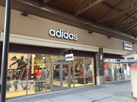 adidas outlet montreal.